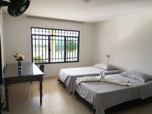 4 Schlafzimmer, Bettwäsche