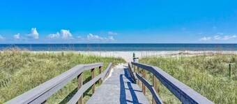 Beachfront Bliss with spectacular views