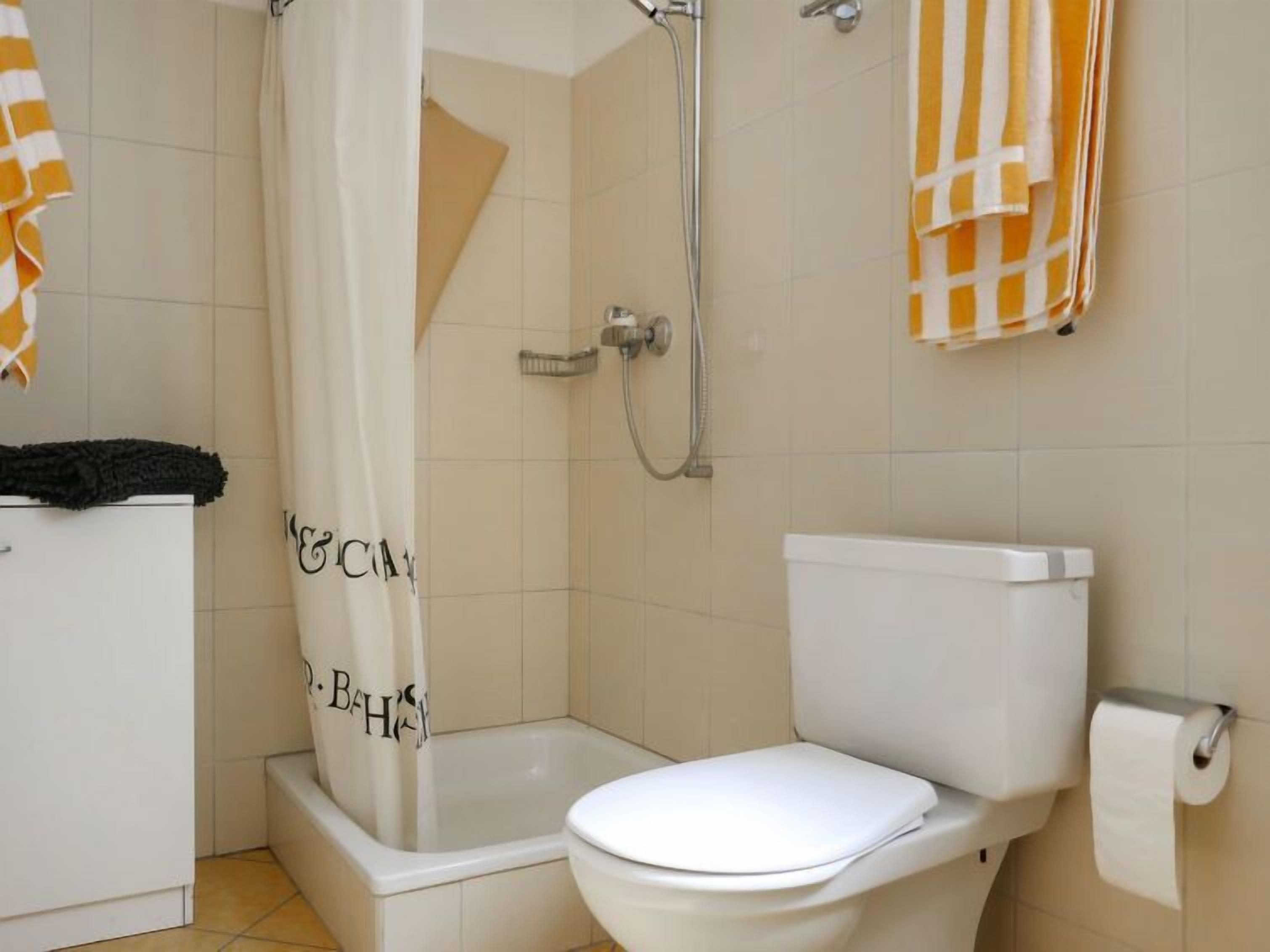 Hair dryer, towels