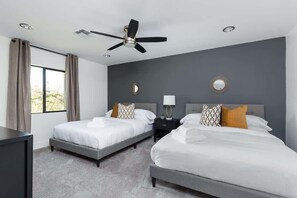 5 Schlafzimmer, Bügeleisen/Bügelbrett, kostenloses WLAN, Bettwäsche
