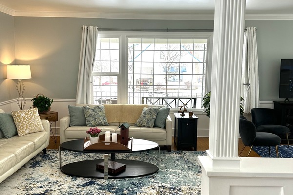 Smart TV, caminetto, studio, stampante