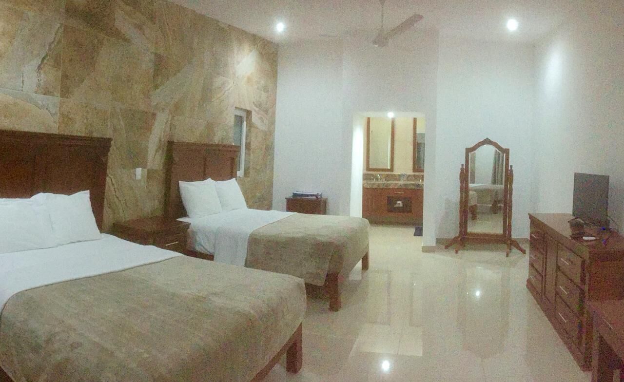 Hotel Room #1, 2 Queen Beds, Private Bath, Pool & Spa with Hidromassage