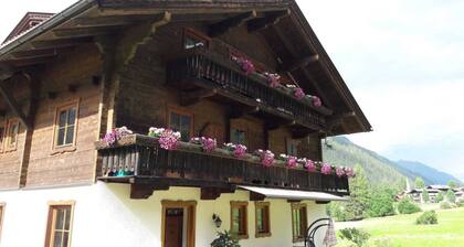 Appartement 3 - Ferienwohnungen Erlsbacher