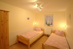 3 habitaciones, wifi y ropa de cama 