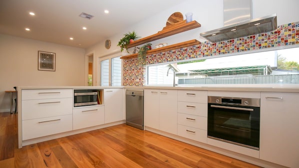 Fridge, microwave, oven, dishwasher