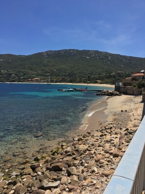 Ubicación cercana a la playa