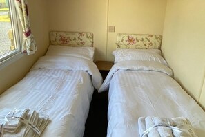 2 slaapkamers, een strijkplank/strijkijzer, gratis wifi, beddengoed