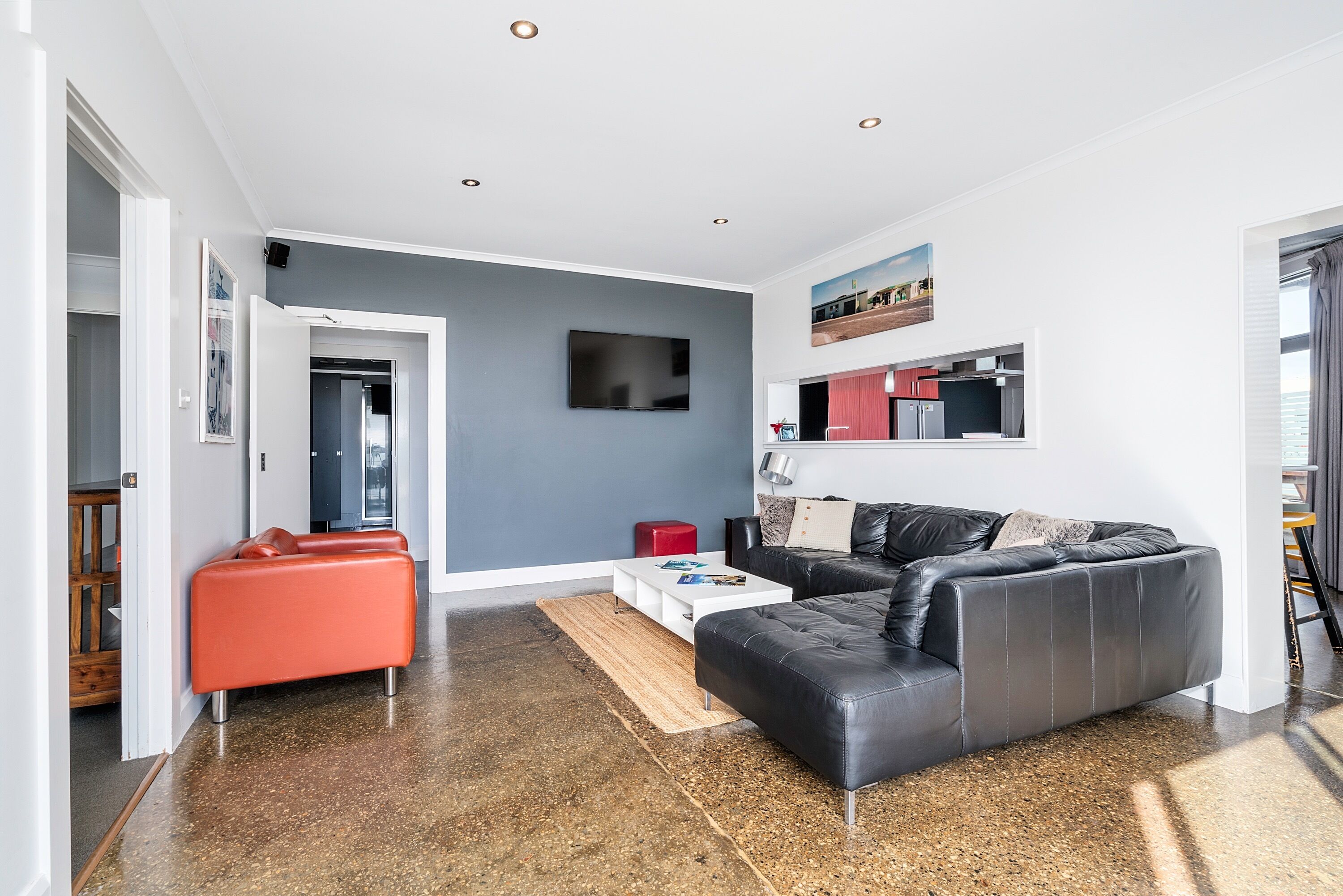 Close to beautiful beaches, mountain bike trails and vineyards.