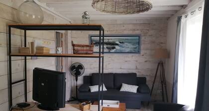 GĂźte Avec Grand Jardin