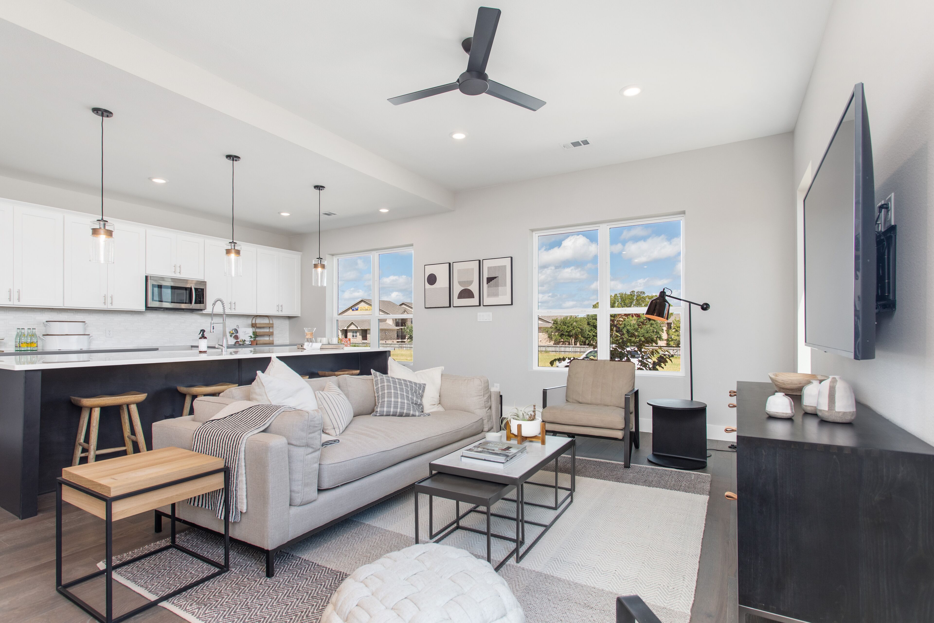 Living Local Aggie Retreat I Brand New Build I Next to A&M Campus I Pool