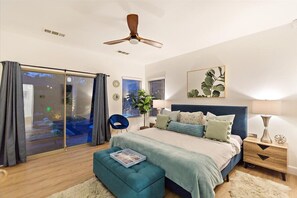 4 habitaciones, tabla de planchar con plancha y acceso a internet 