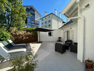 Tiny House - town house in the centre of Annecy: terrace & air conditioning