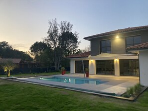 Outdoor pool, a heated pool