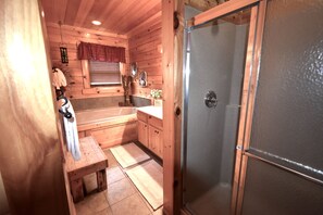 Shower, jetted tub, hair dryer, towels