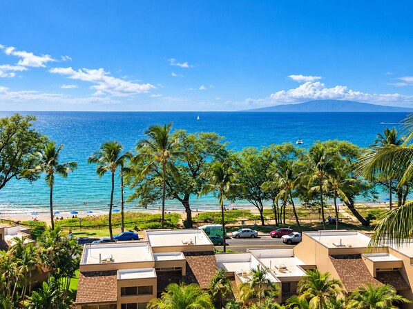 Miscellaneous - Renovated Kihei Condo Impressive Sunset Views Across Kamaole Beach Pool (Kihei)