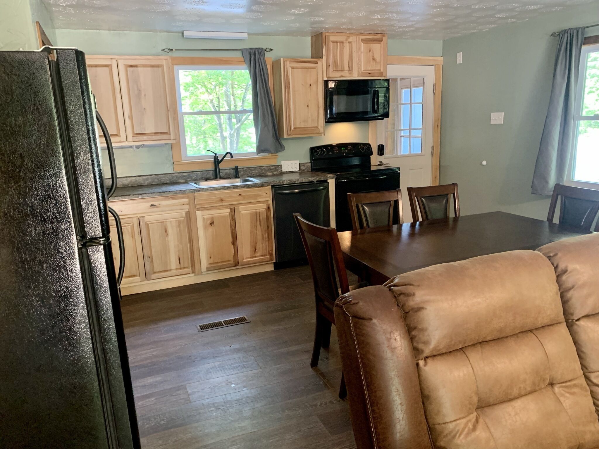 Historic Humphreys Ledge Adventure Awaits! Campsite, Arcade and Games Galore.