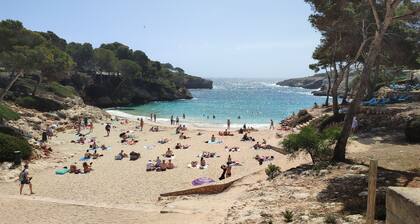 Villa a Pocos Metros de la Playa, con Piscina Privada, Barbacoa en Terraza