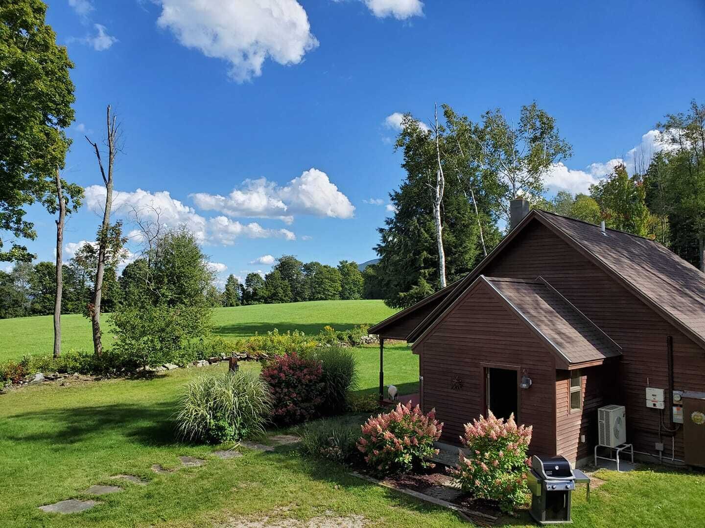 Ronnoco Farm-Charming Brownsville/West Windsor, VT cottage