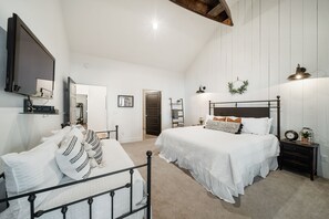 5 bedrooms, iron/ironing board, travel cot, free WiFi