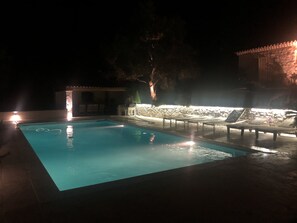 Utomhuspool
