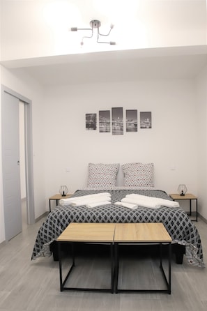 1 bedroom, iron/ironing board, free WiFi, bed sheets