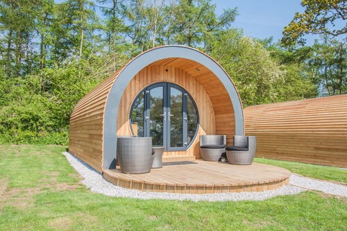 Daisy Family Glamping Pod | sleeps 4 - Gold Award winning