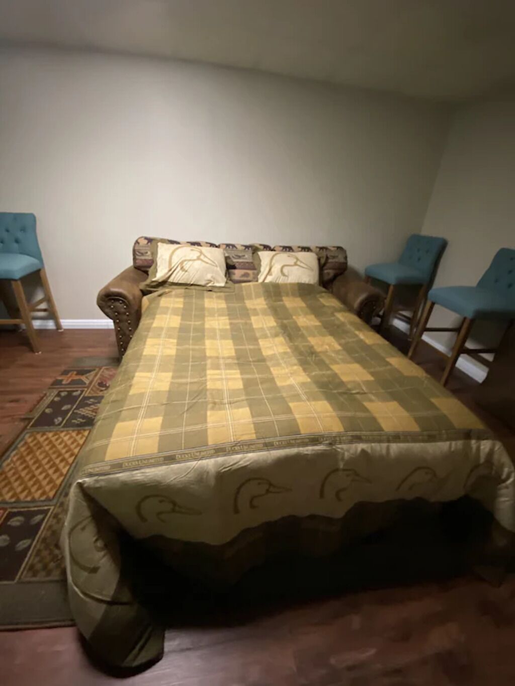 Eagle Mountain River Retreat 4/3 Pool Table, Jacuzzi & more