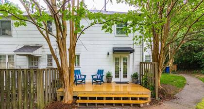 Perfect Townhome near the Village, downtown, NC State