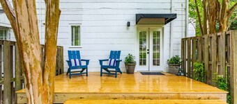 Perfect Townhome near the Village, downtown, NC State