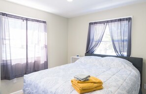 6 bedrooms, travel cot, free WiFi