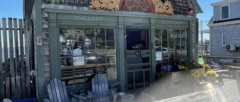 Enceinte de lâhĂ©bergement