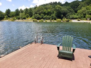 Property grounds - Private Wooded Lakefront, Lake Glenville Comfy Cozy Rustic Bungalow w/ Dock   (Cullowhee)