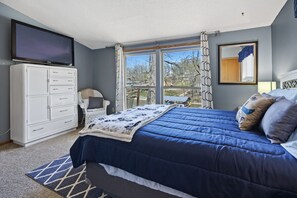 4 bedrooms, desk, free WiFi