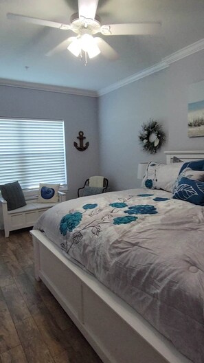 2 bedrooms, iron/ironing board, free WiFi, bed sheets