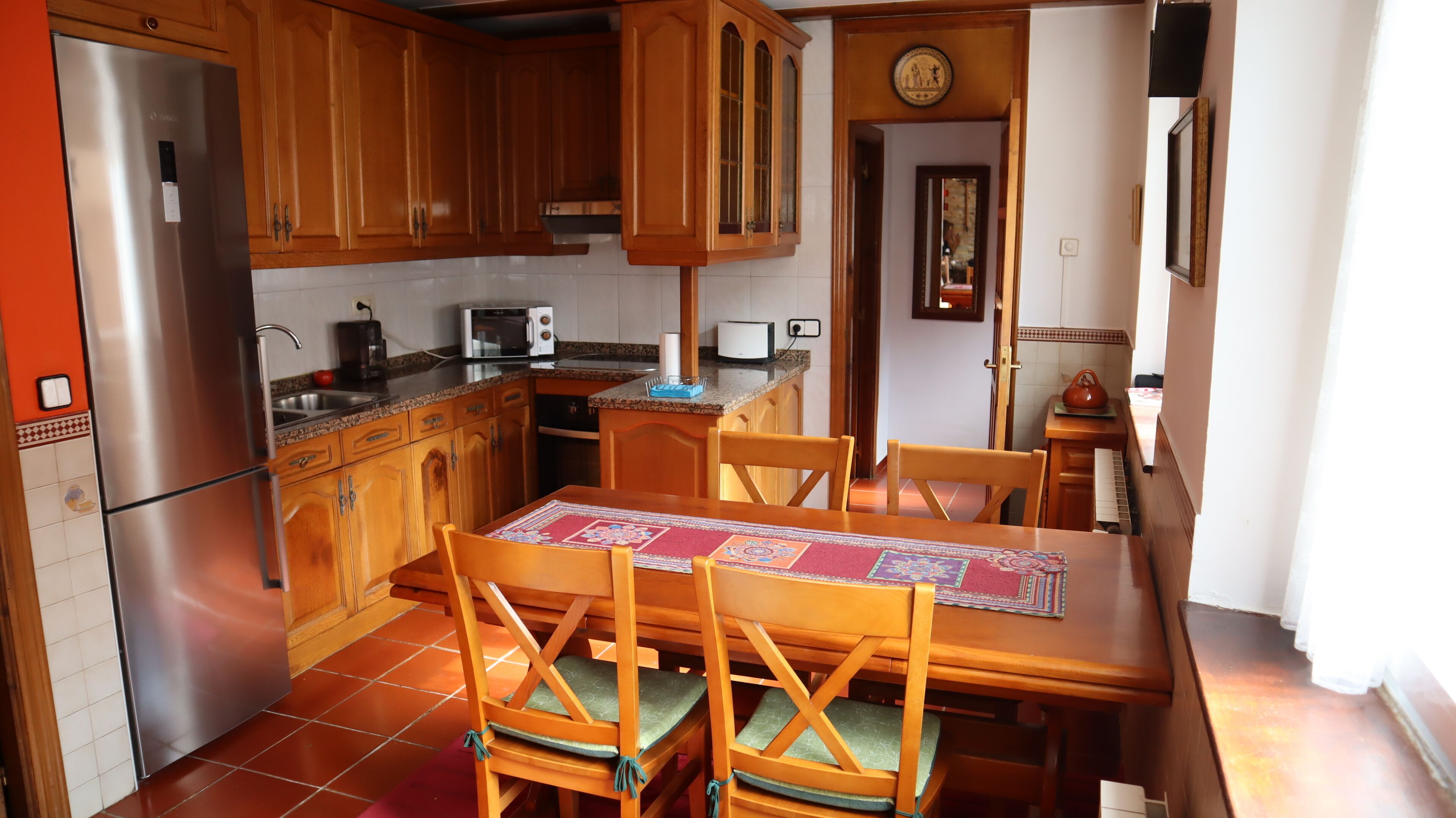 Casa Rural Cares . En Pleno Picos de Europa