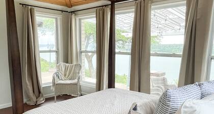 Belton Lake views, large patio, pool table! 3 bed,2 bath with 4th bedroom option