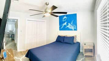 2 bedrooms, iron/ironing board, travel crib, free WiFi