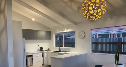 Mid century house in Central Franz location