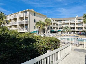 Exterior - Perfect Hilton Head Island Beach Getaway! “Newly Renovated” (Hilton Head Island)