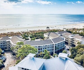On the beach - Perfect Hilton Head Island Beach Getaway! “Newly Renovated” (Hilton Head Island)