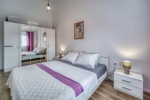 2 chambres, Wi-Fi gratuit, draps fournis