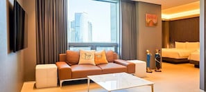 Royal Suite, Ocean View | Living area