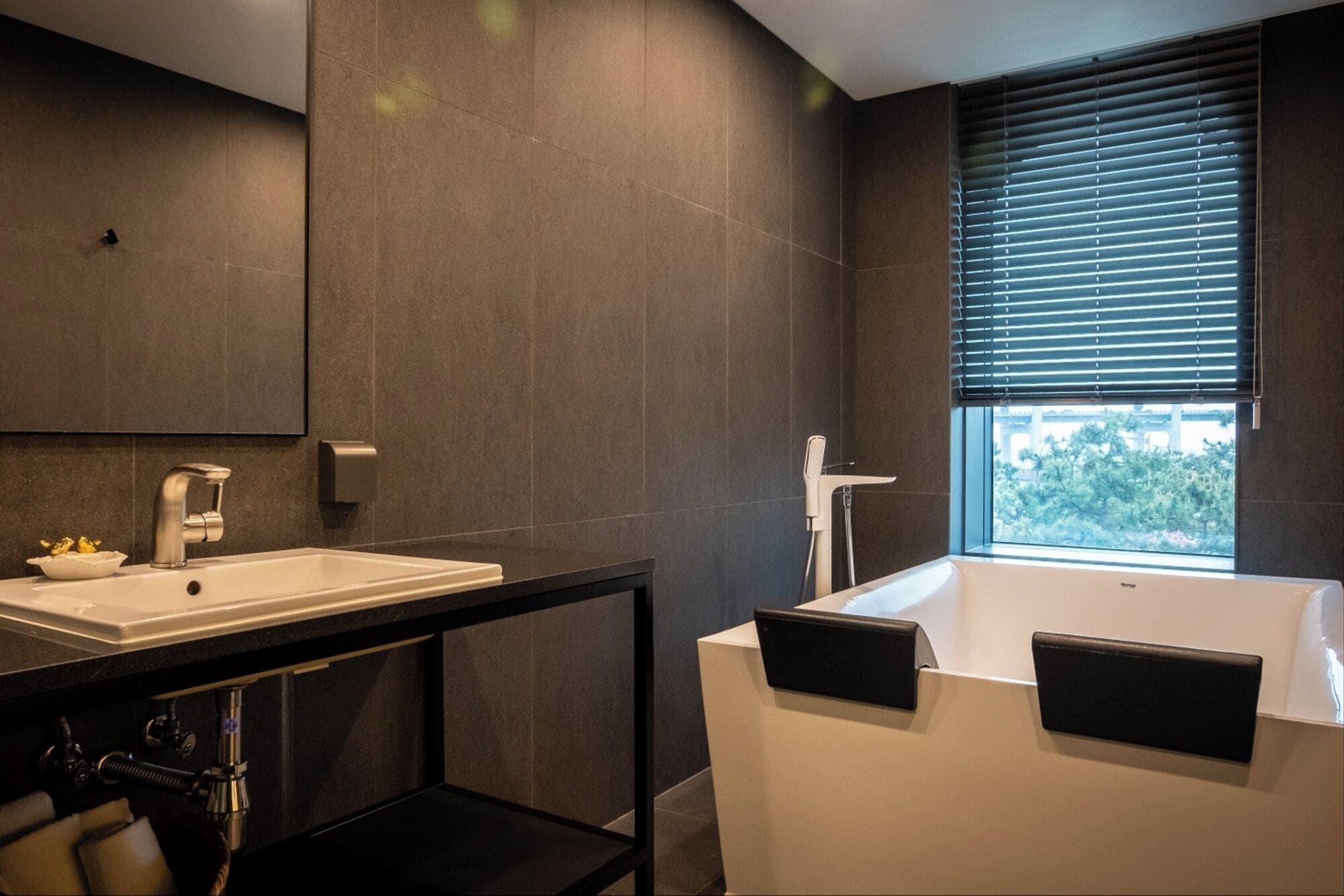 diamond junior suite | bathroom | hair dryer, bathrobes, slippers, bidet