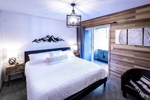 4 Schlafzimmer, Schreibtisch, Bügeleisen/Bügelbrett, Reisekinderbett