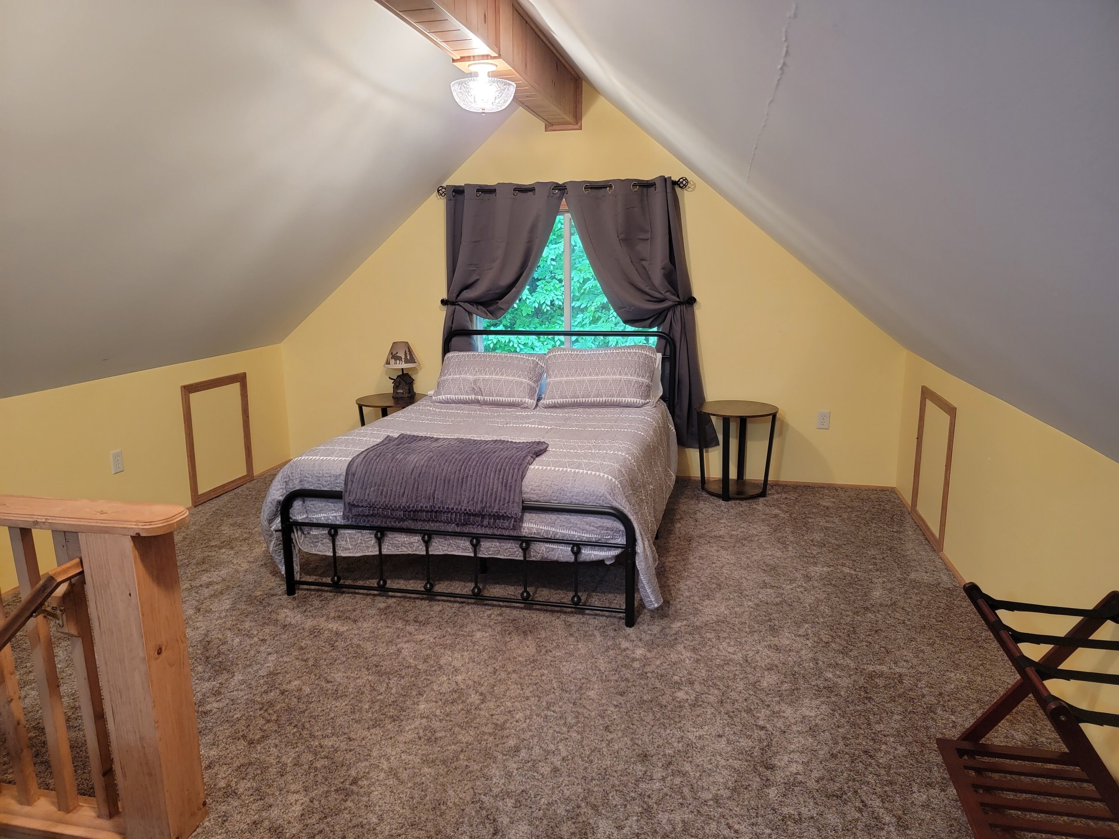 Private cabin with easy access