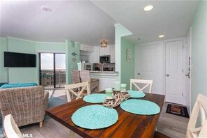 Interior - Plantation Palms 5411 by Meyer Vacation Rentals (Gulf Shores)