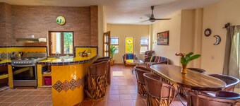 PERFECT HOME - Beach walk distance