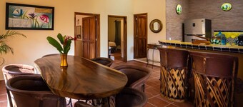 PERFECT HOME - Beach walk distance