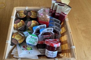 Alimentos y bebidas