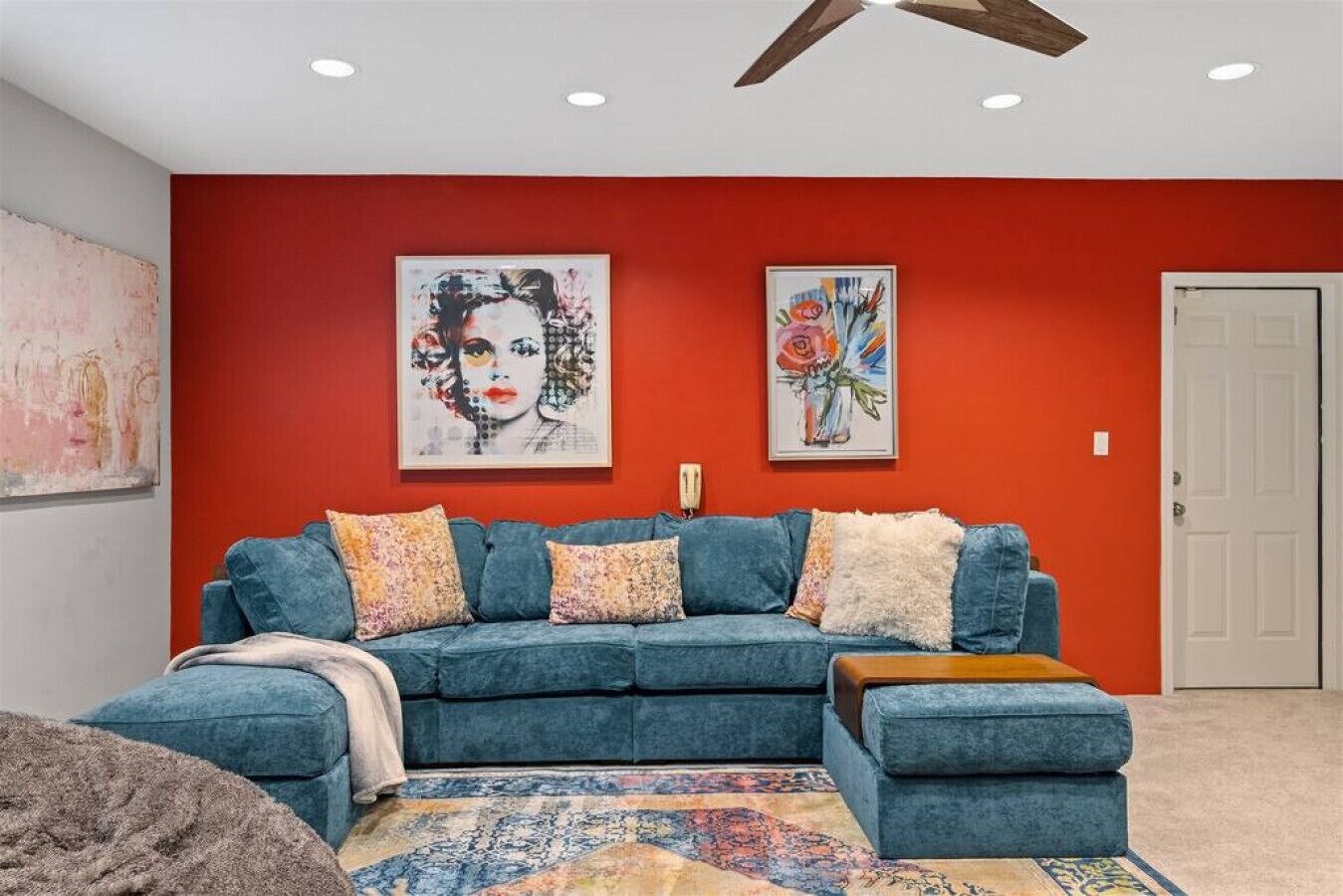 Mountain Ridge - Paradise Valley